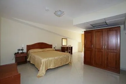 Futuro Hotel