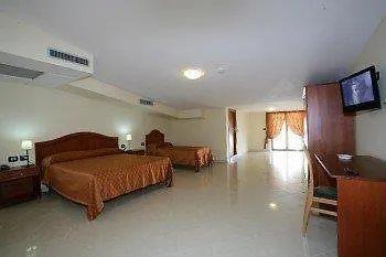 Hotel Plaza Aversa