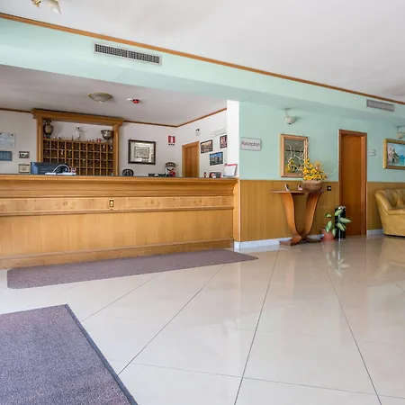 Hotel Futuro Aversa
