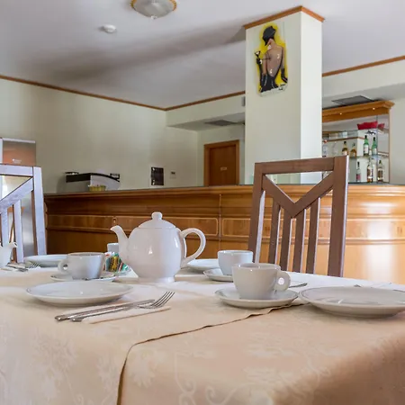 Futuro Hotel