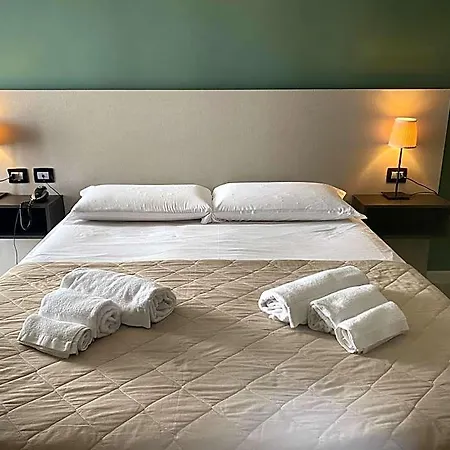 Futuro Szálloda 3*